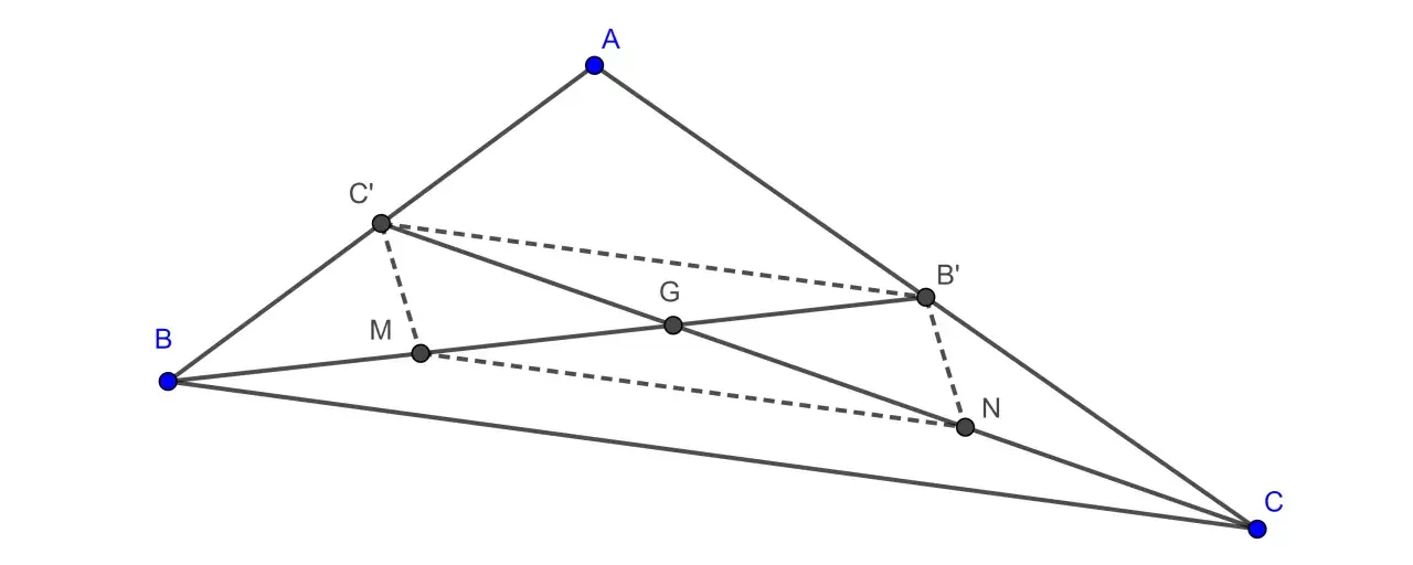 Geometría: puntos A, B, C forman un triángulo. Se muestran puntos intermedios y líneas, incluyendo una bisectriz de un triángulo.