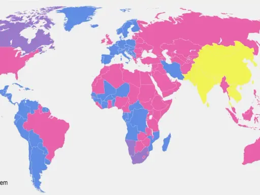 Mapa mundial muestra cuántos millones son 1 billón: países usan escala corta (rosa), larga (azul), ambas (rayas) o sistema diferente (amarillo).