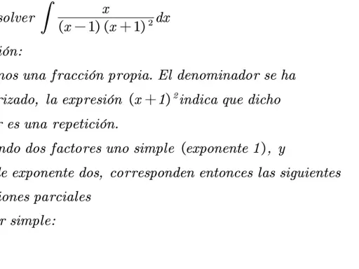 Resolviendo la integral usando fracciones parciales. El denominador tiene un factor repetido, (x+1)², lo que requiere una descomposición específica.