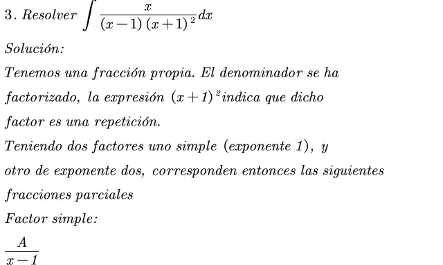 Resolviendo la integral usando fracciones parciales. El denominador tiene un factor repetido, (x+1)², lo que requiere una descomposición específica.