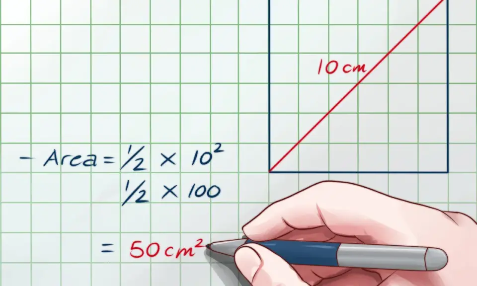 Cálculo del área del cuadrado: 1/2 x 10² = 50 cm².